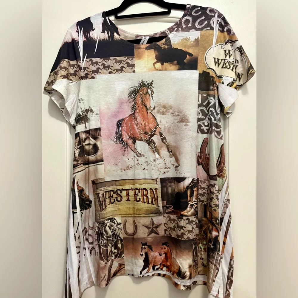 Western Graphic T-Shirt with Horse Print - Picture 1 of 5